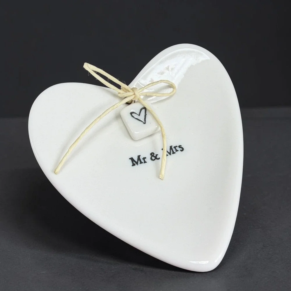 East of India Mr & Mrs Heart Trinket Dish White Ceramic Ring Tray Wedding Gift